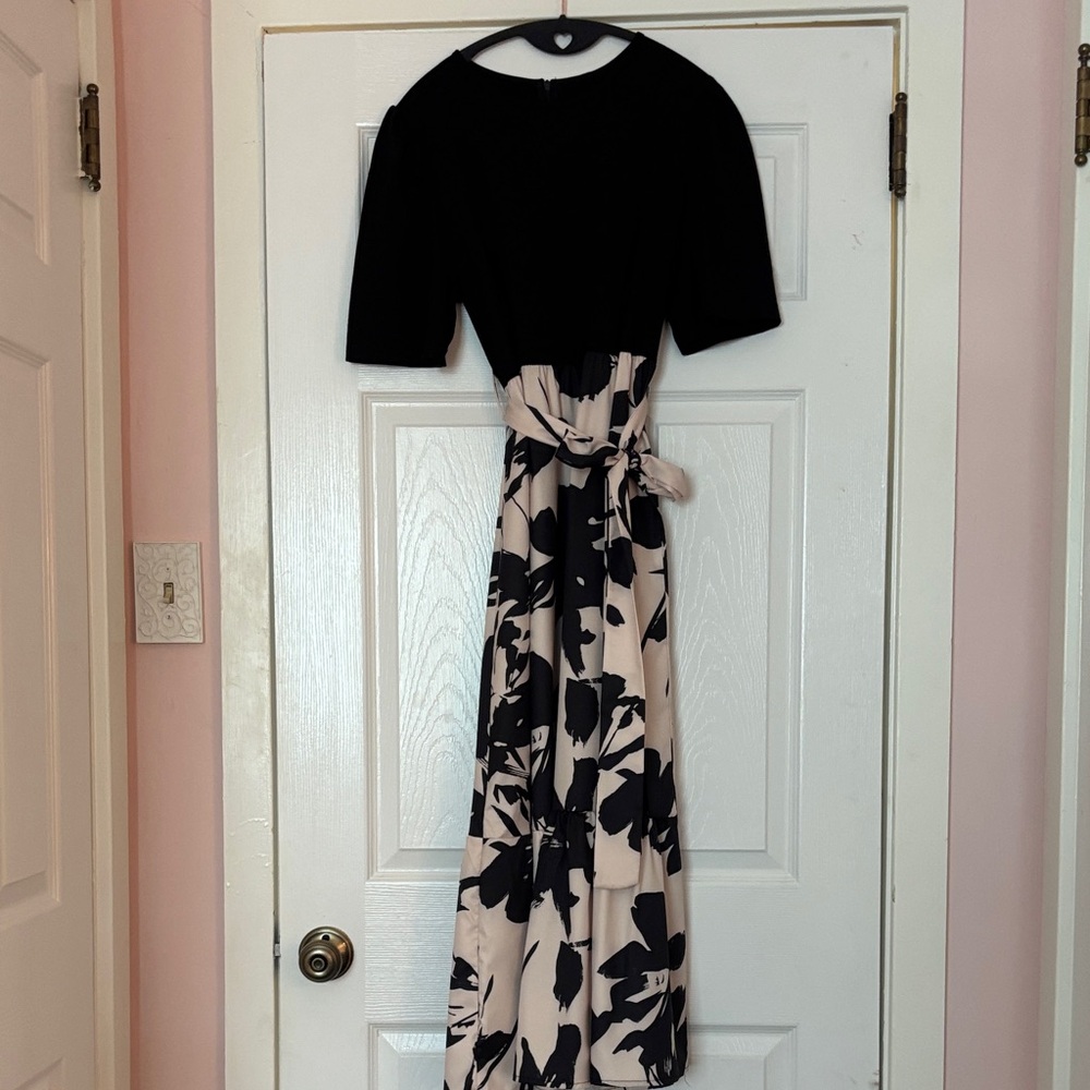 Amazon Elegant Black and Cream Midi Dress